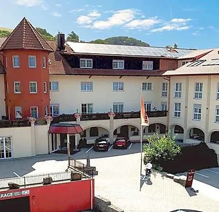 Edelfinger Hof 4*