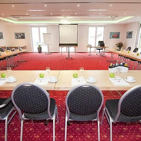Edelfinger Hof Hotel 4*