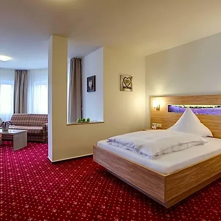 Edelfinger Hof 4*