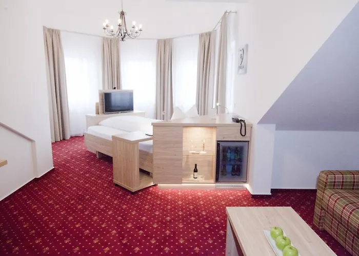 Edelfinger Hof Отель 4*